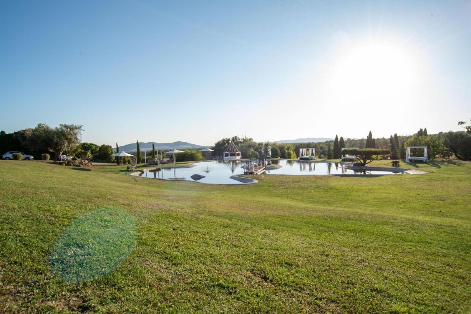 Agriturismo Cerrosughero Канино Экстерьер фото